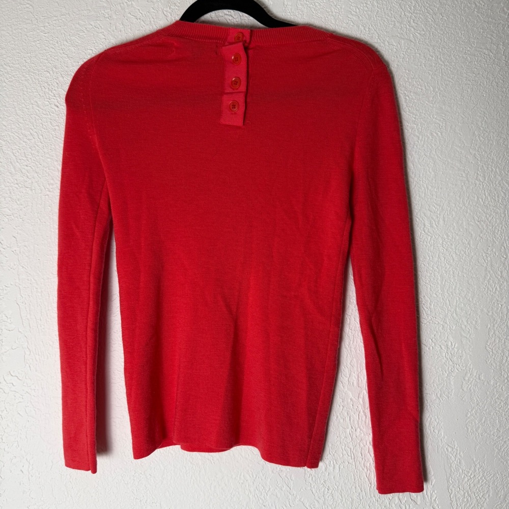 Banana Republic Women's XS Red 100% Merino Wool Button Back Crew Neck Sweater